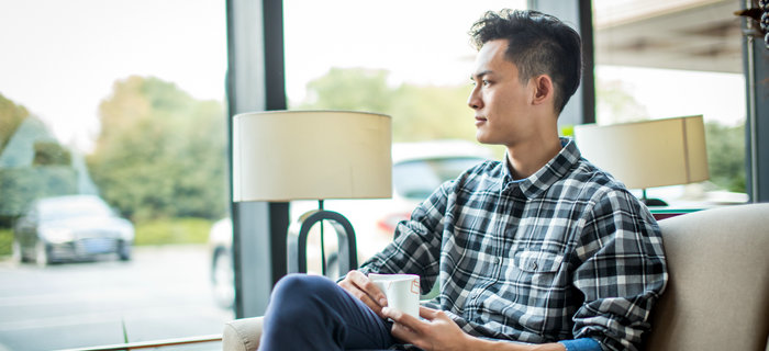 衬衫加工:衣服也长“渍斑”,怎么办?用这招轻松化解 衬衫加工:衣服也长“渍斑”,怎么办?用这招轻松化解