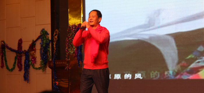 bmw11222服装2017年年会热闹上映,给你不一样的饕餮盛宴 bmw11222服装2017年年会热闹上映,给你不一样的饕餮盛宴