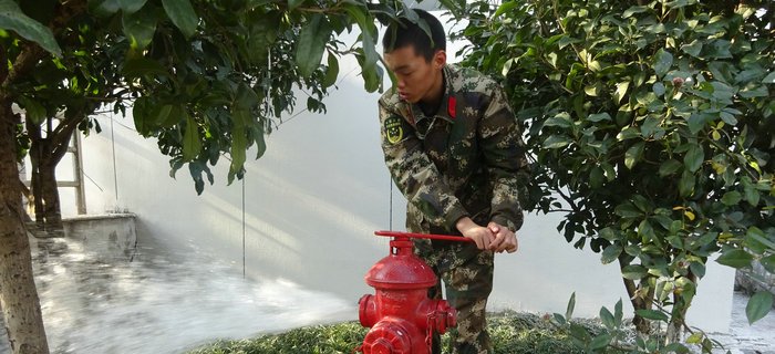 bmw11222服装保安队致力于企业安全 为打造平安企业而不遗余力 bmw11222服装保安队致力于企业安全 为打造平安企业而不遗余力