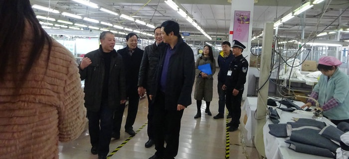 bmw11222服装:梁溪区人大主任一行来我司检查节前安全工作 bmw11222服装:梁溪区人大主任一行来我司检查节前安全工作