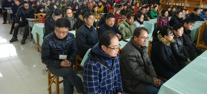 bmw11222服装团拜会今日召开,对2017年的发展方向做了具体安排 bmw11222服装团拜会今日召开,对2017年的发展方向做了具体安排