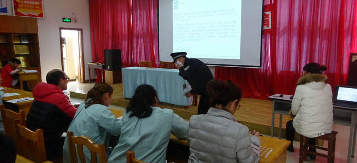 bmw11222服装召开新入职员工培训会议,做好安全生产宣传工作 bmw11222服装召开新入职员工培训会议,做好安全生产宣传工作