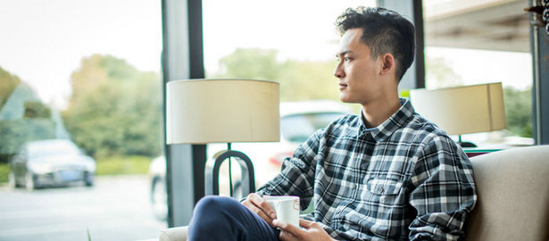 bmw11222服装:分享衬衫的三种卷袖方法,让你优雅绅士 bmw11222服装:分享衬衫的三种卷袖方法,让你优雅绅士