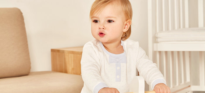 bmw11222服装:如何购买优质的婴幼儿服装? bmw11222服装:如何购买优质的婴幼儿服装?