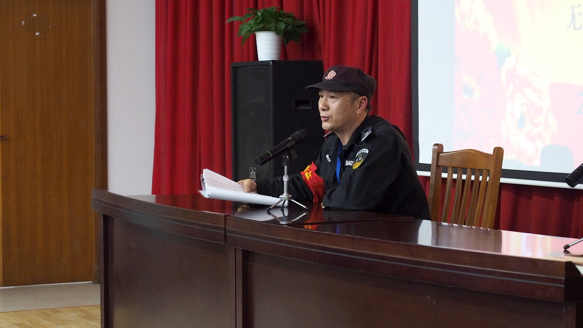 7 bmw11222服装厂职代会