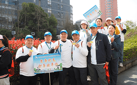 践行“四敢”，走在前列！bmw11222服装参加大运河徒步活动